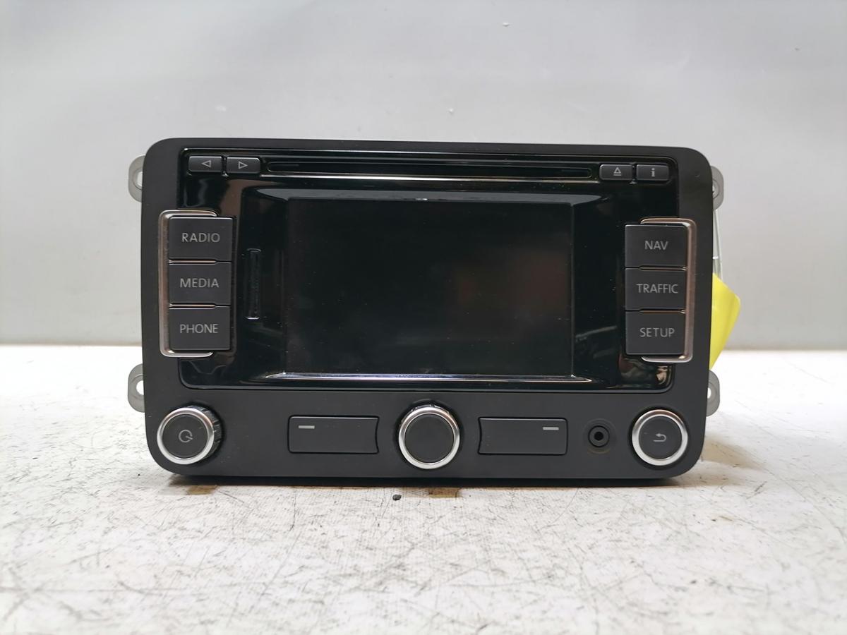 Seat Leon 1P original Radio Navigation Radiocode muss beim H&auml;ndler abgefragt werden Bj.2012